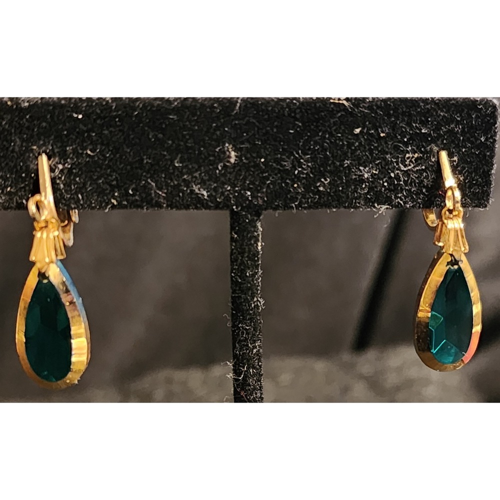 Gold Tone Teal Green Faceted Glass Teardrop Lever Back Dangle Earrings